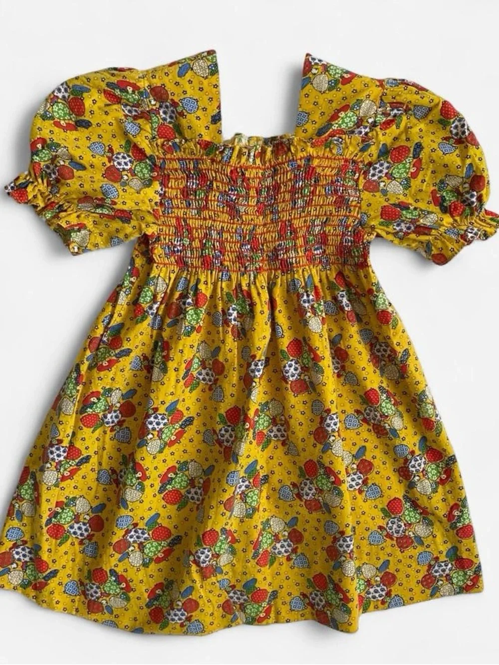 Vintage 70s Yellow Floral Mushroom Novelty Print Smocked Puff-Sleeve Dress